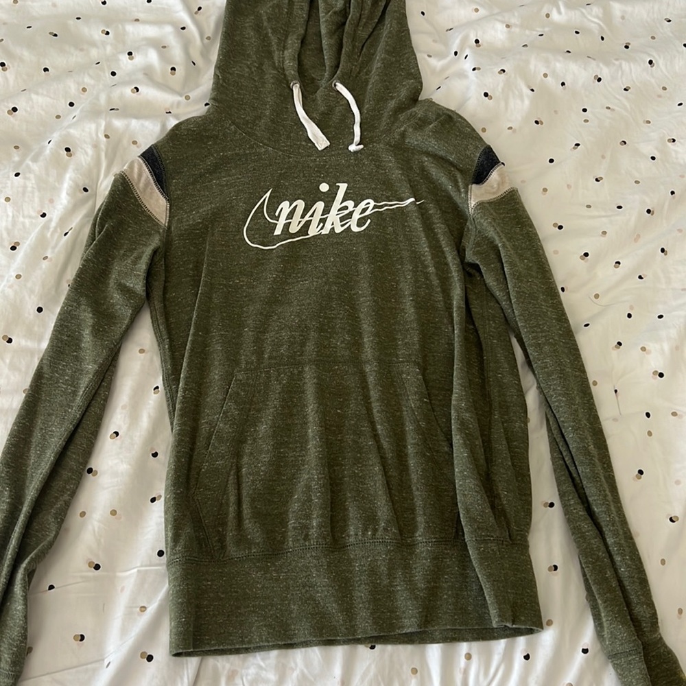 Nike hooded sweater